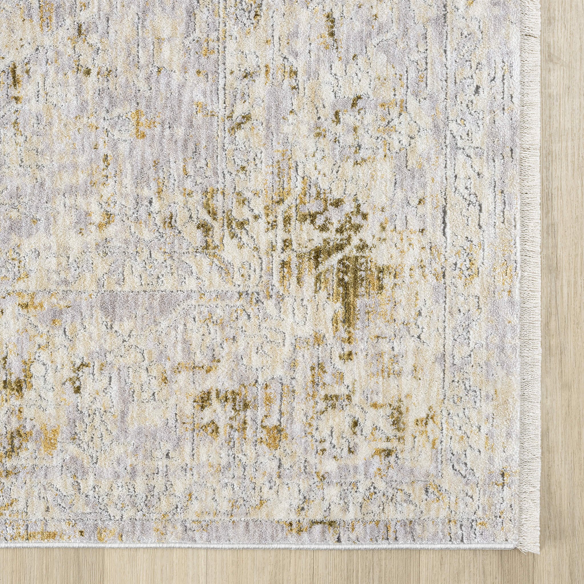 Adelia Pearl Runner