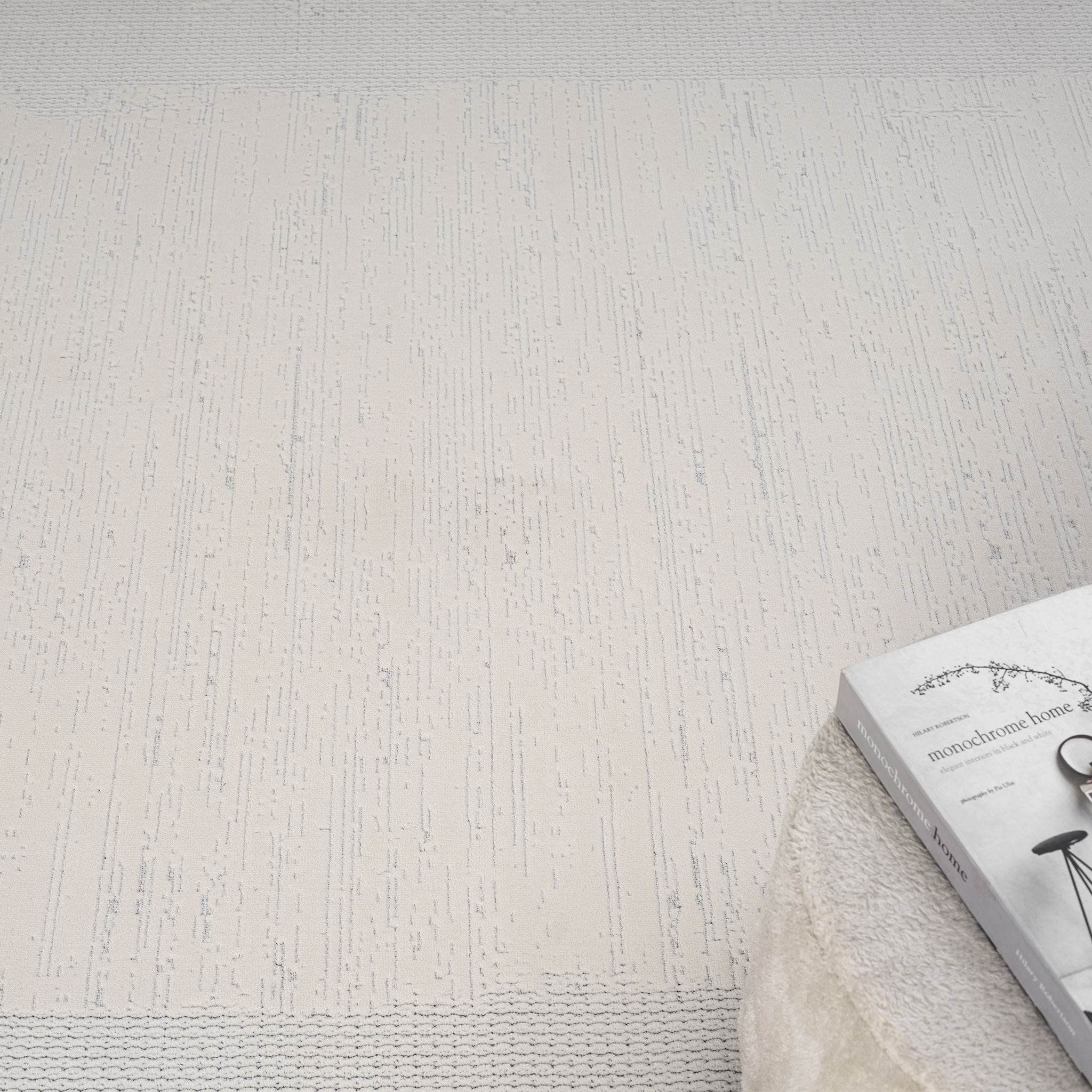 Lavish Ivory Rug
