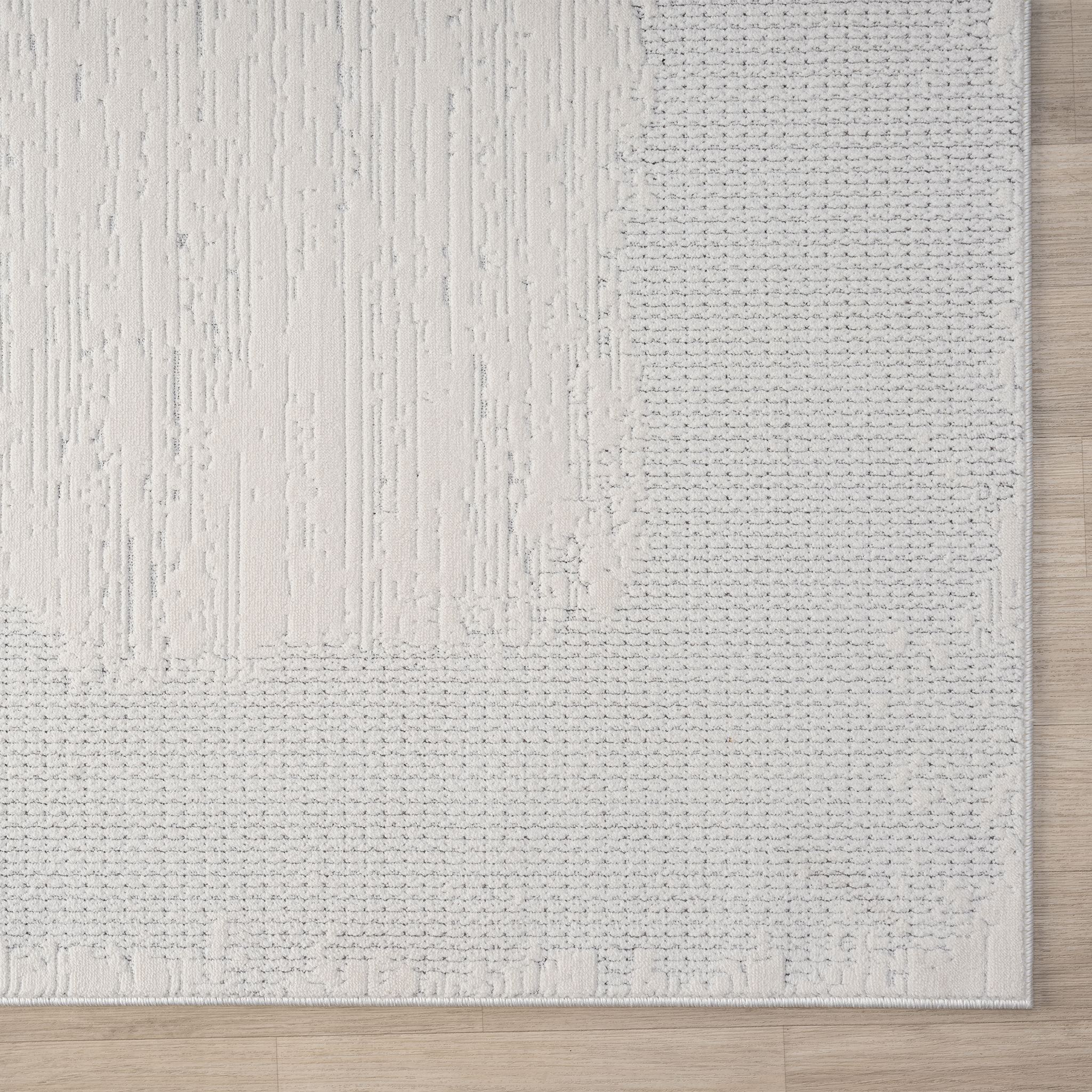Lavish Ivory Rug