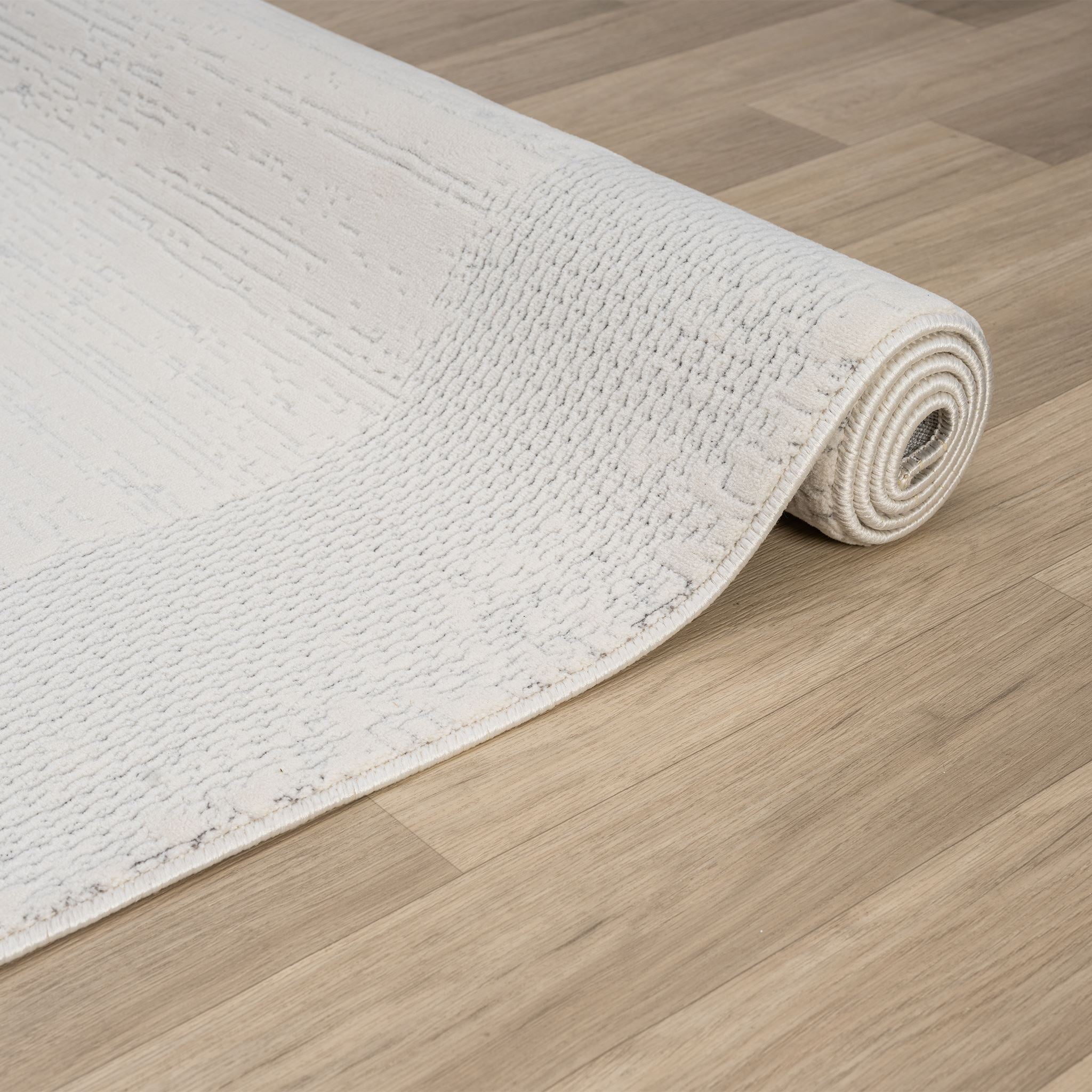 Lavish Ivory Rug
