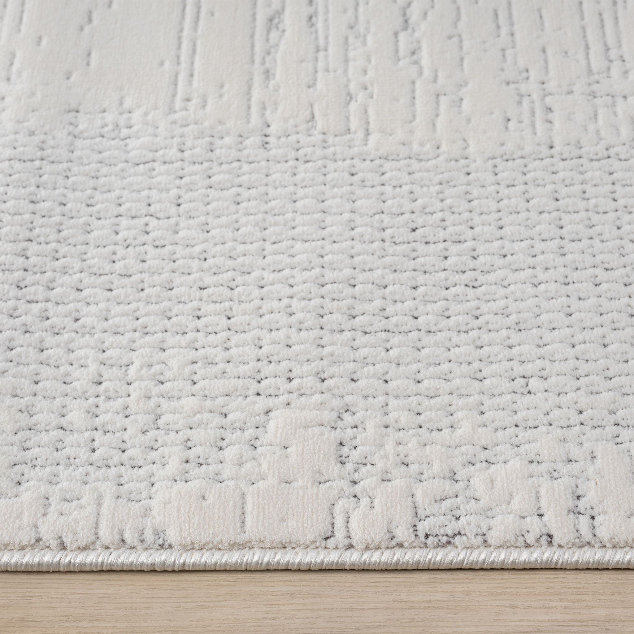Lavish Ivory Rug