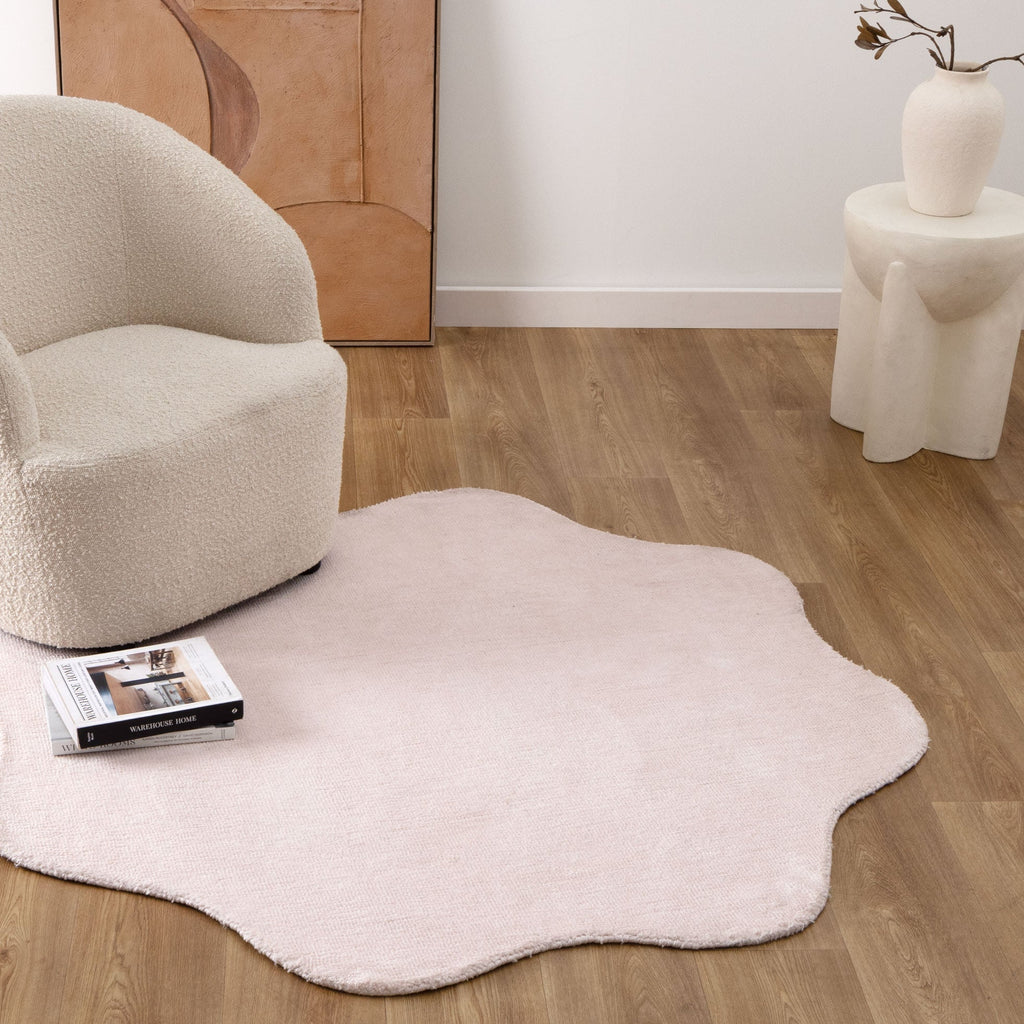 Ollie Scalloped Irregular Round Rug - Pink