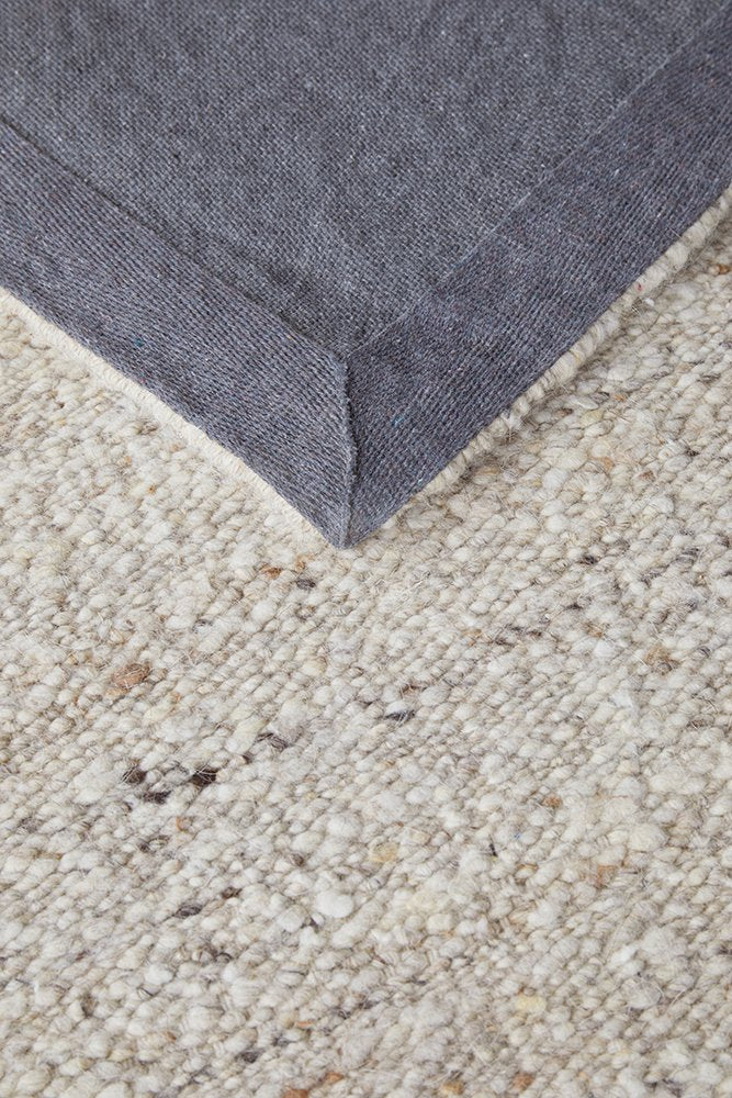 Steph and Gian Elm Wool Rug - Pepper